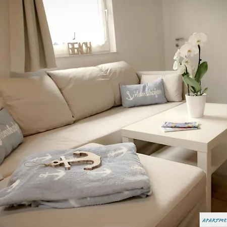 Tolles Studio Apartment in Tossens für junge Paare Exterior foto